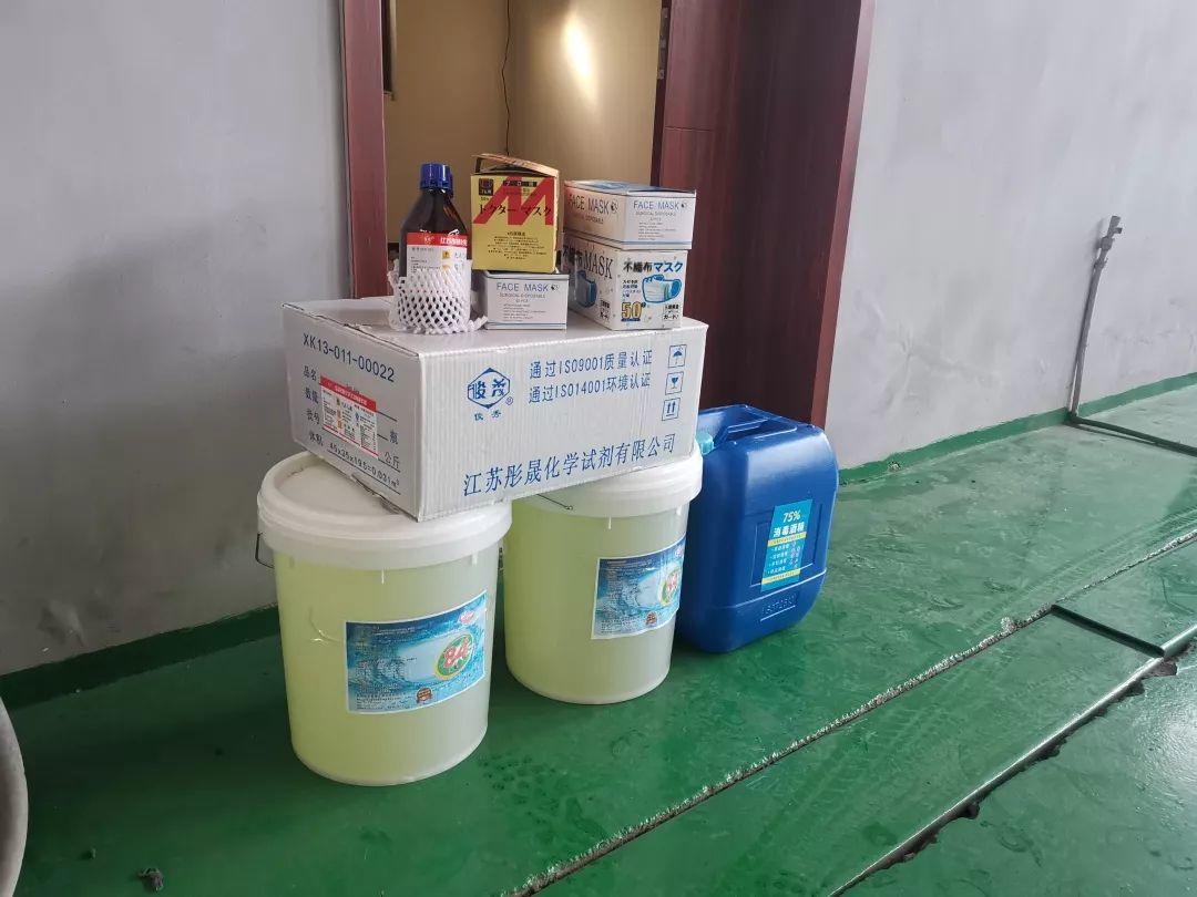 抗击疫情，我们在行动